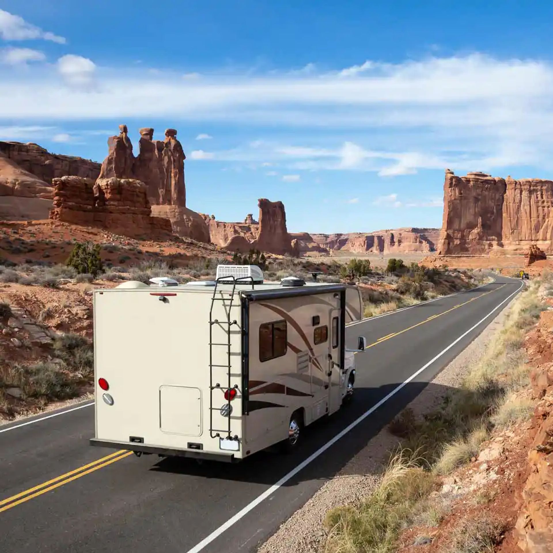RV driving in the Utah desert